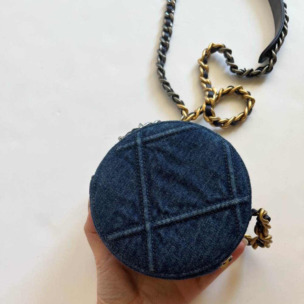 AUTHENTIC Chanel Round Denim mini bag - Picture 7 of 11